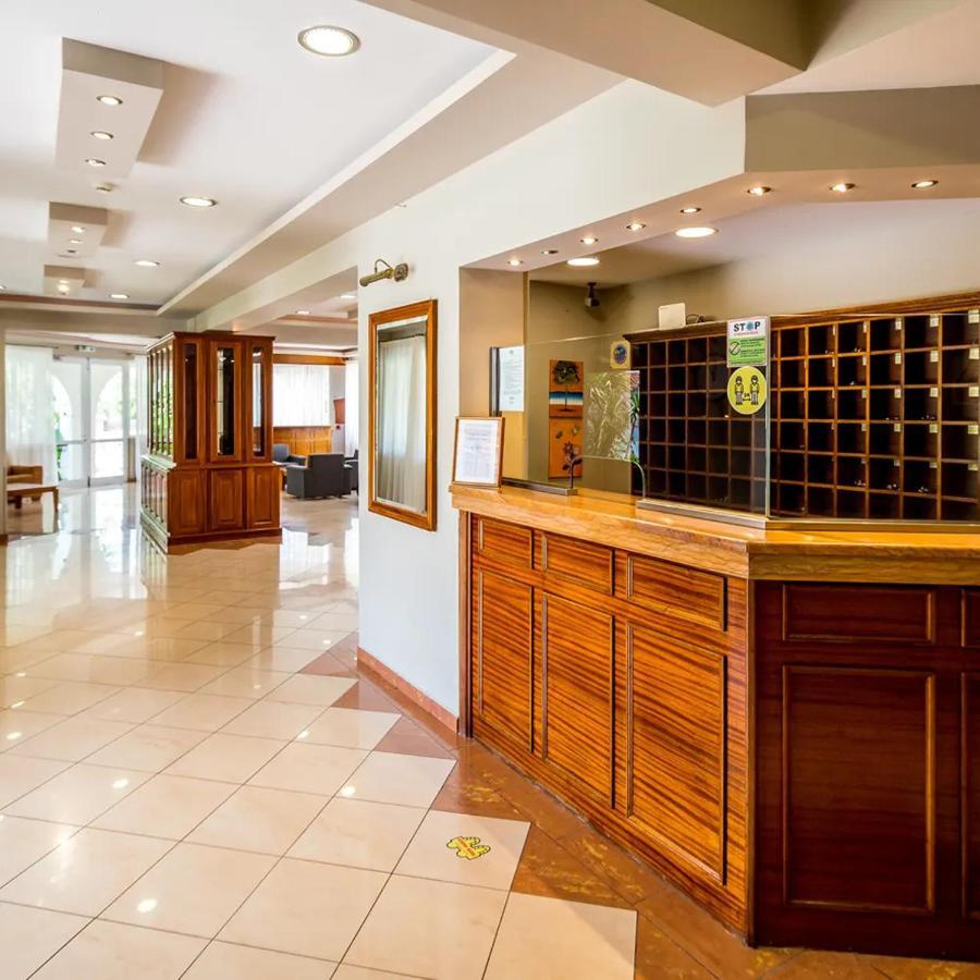 Perkes Hotel Complex (Adults Only) Лаганас Екстериор снимка